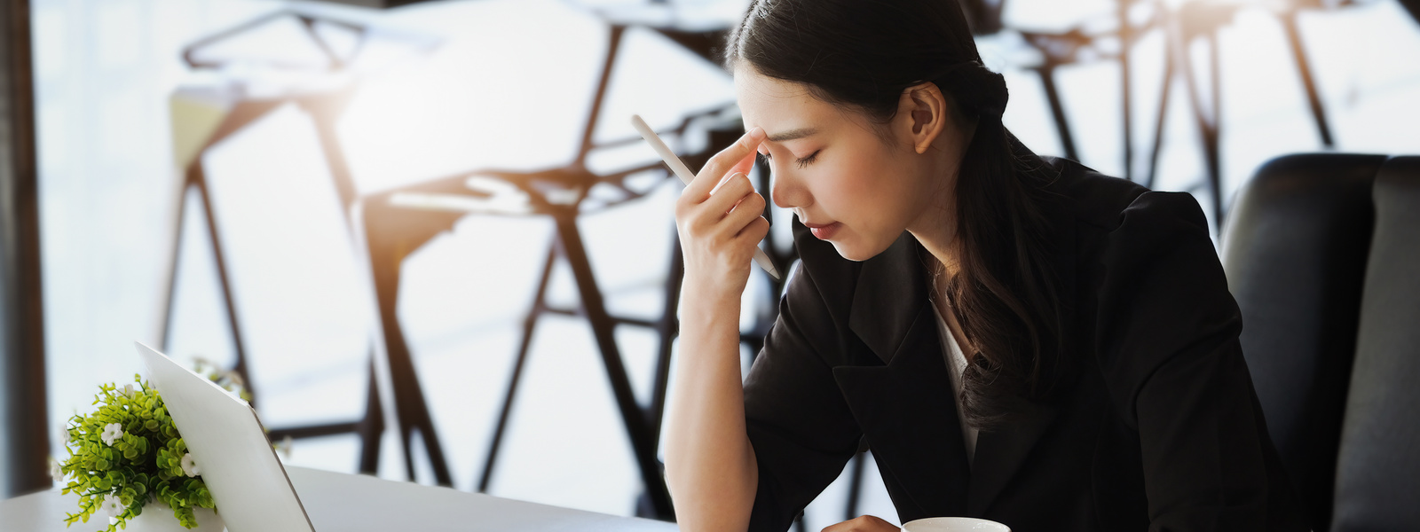 Company employees show boredom from unfinished work